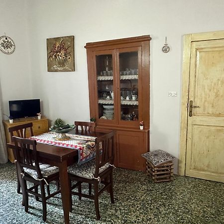 福扎格鲁Al Vicoletto House别墅 外观 照片